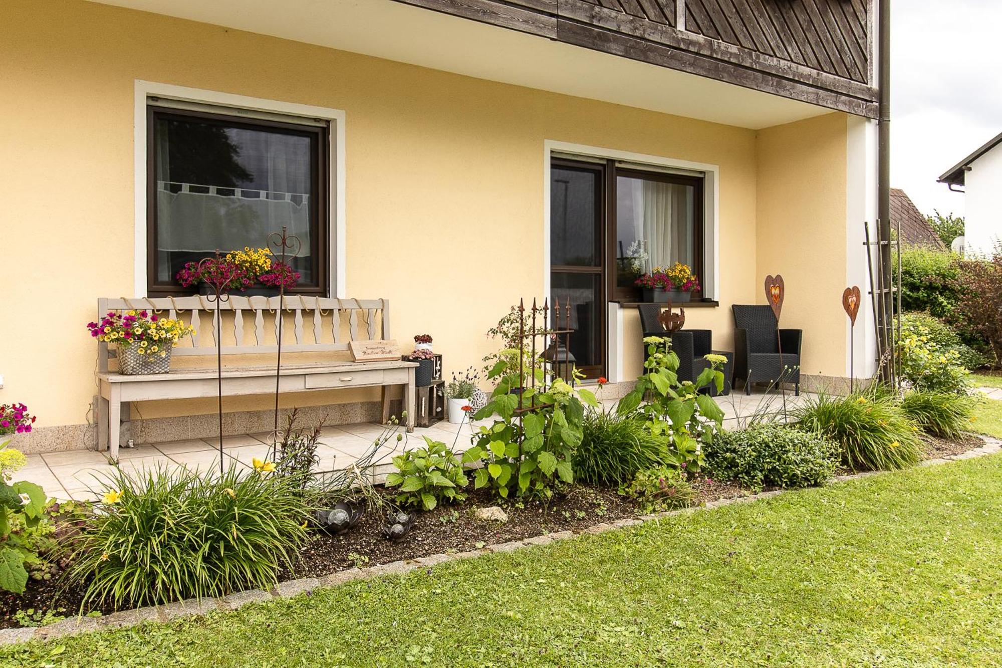 Buchen Blick - Ruhige Moderne Ferienwohnung 82Qm. Fichtelberg Eksteriør billede
